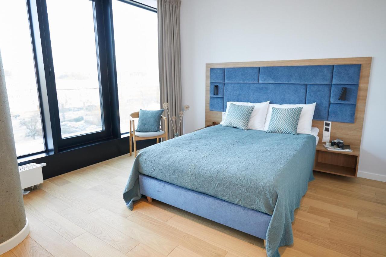 Apartament z 1 Sypialnią i widokiem na park